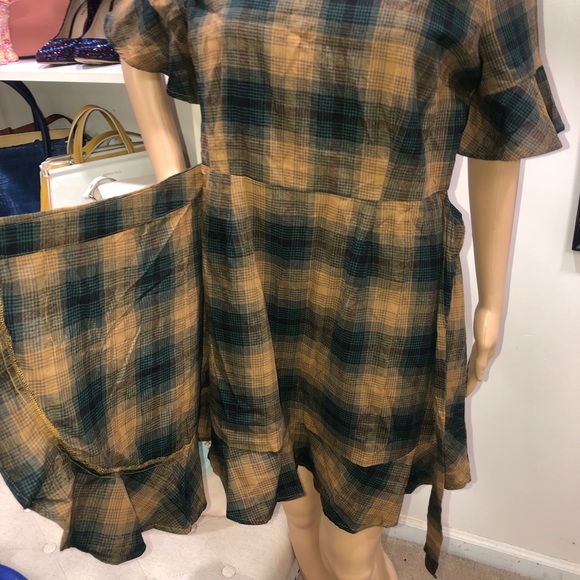 Day To Day Blu Pepper NWT! Darlah Green/Yellow Plaid Wrap Waist Tie Ruffle Dress - Picture 4 of 13